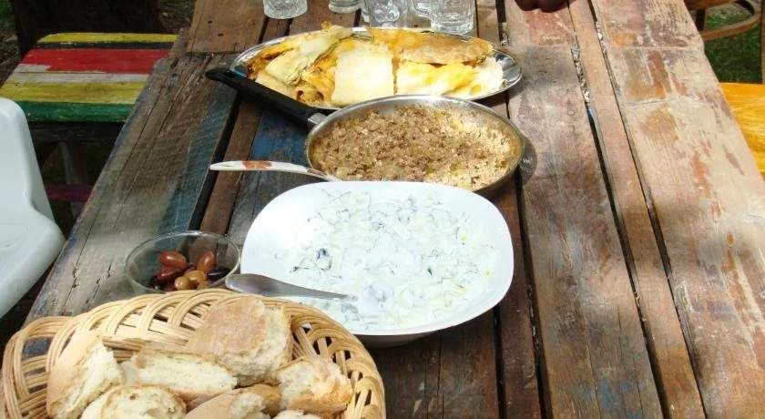 Ikar Hut Hostel