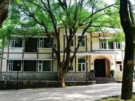 Changsha Huitang Yayunge Hot Spring Villa