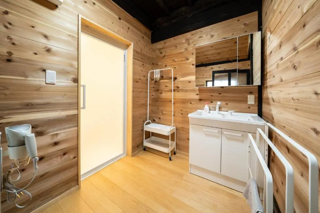 LiveGRACE House Lake Saiko 西湖古民家