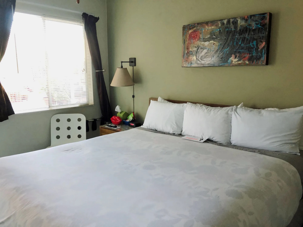 Bayfront Inn