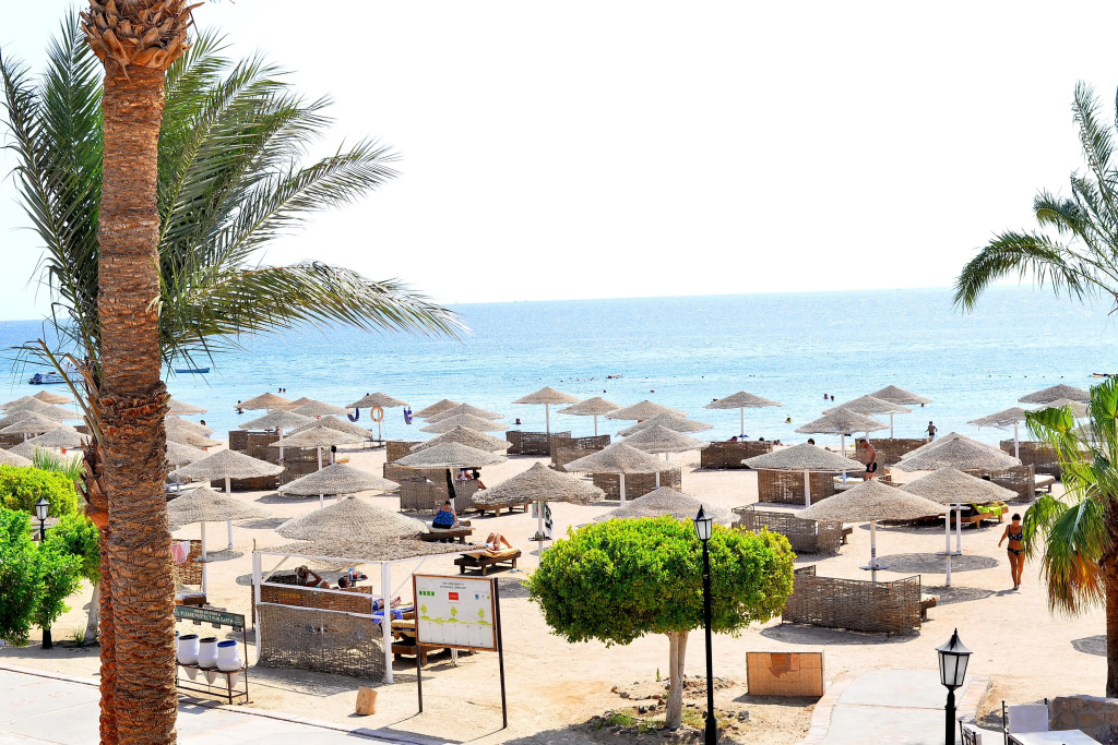 Eagles Paradise Abu Soma Resort