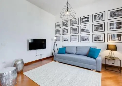 Modern flat near Piazza della Repubblica
