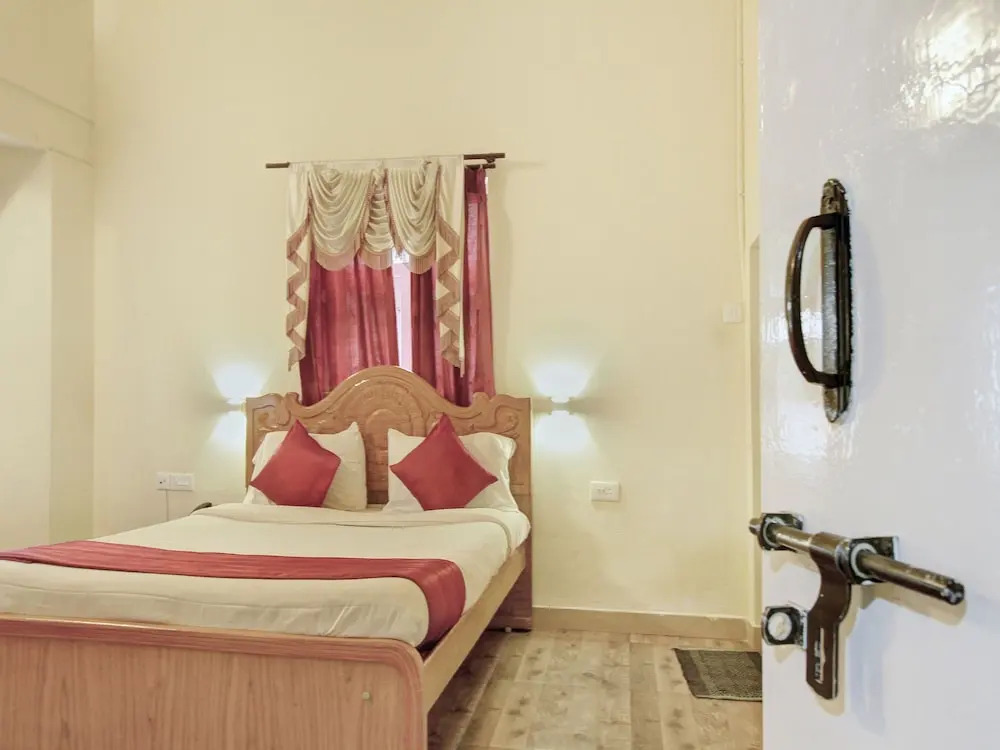 OYO 4910 Home Stay Crescent Park