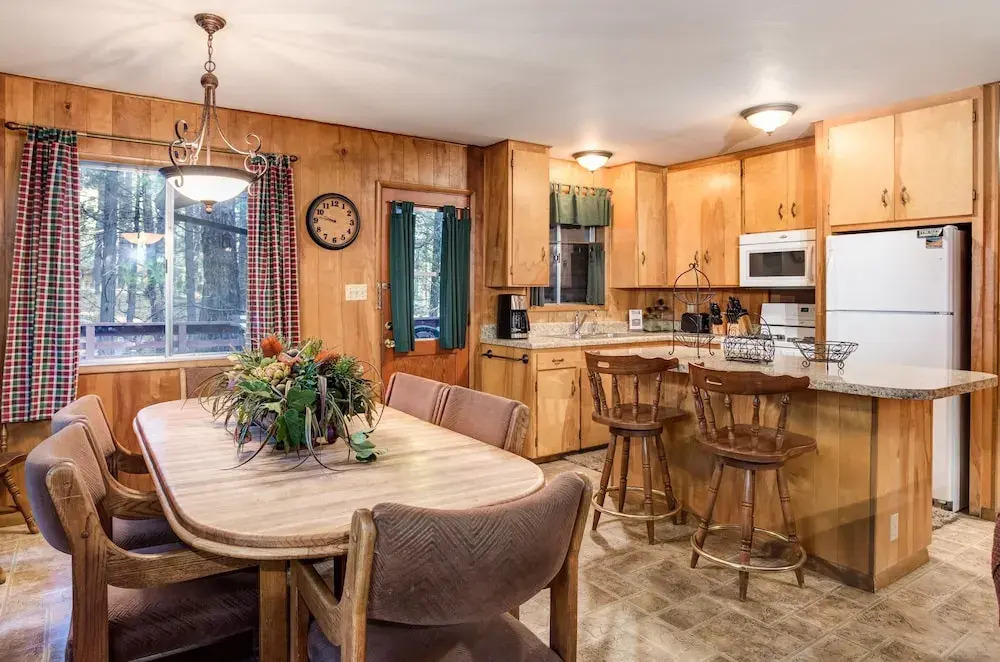 Pine Creek Cabin