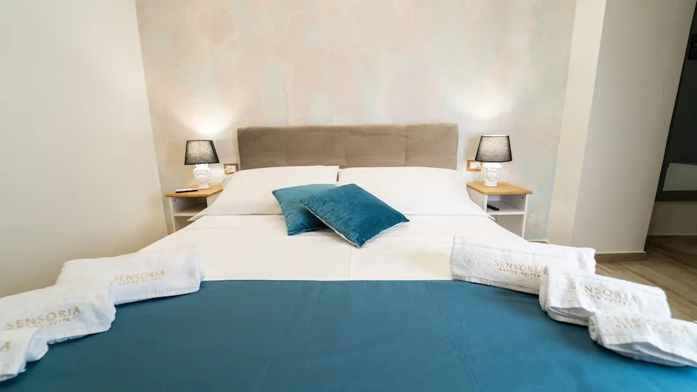 Sensoria Naxos Suites