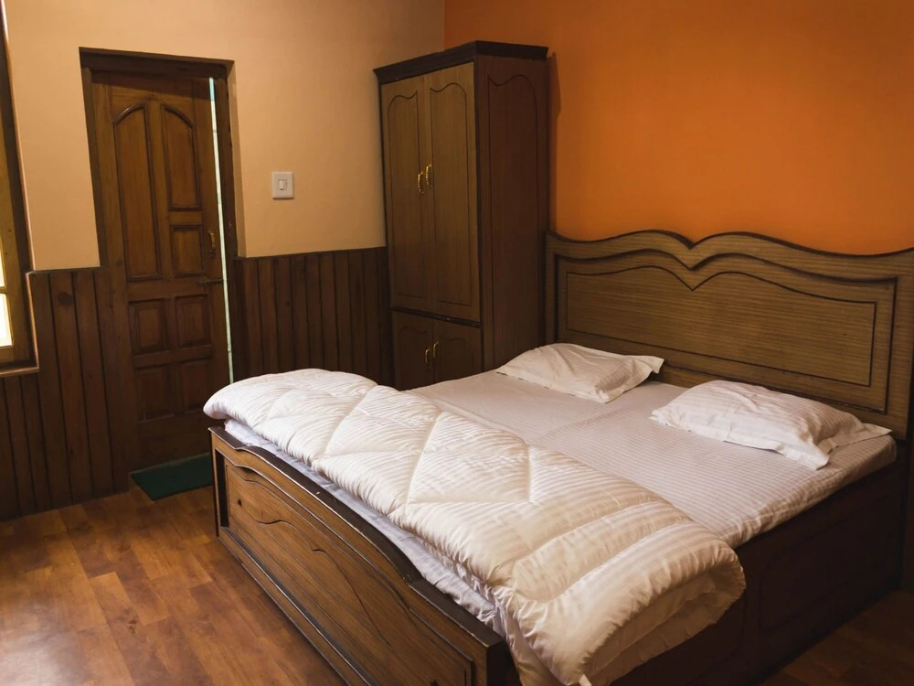 OYO 13342 Home Cozy Stay Naddi