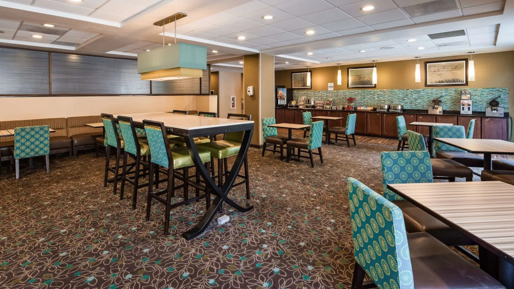 Wingate by Wyndham Harrisburg Near Hershey