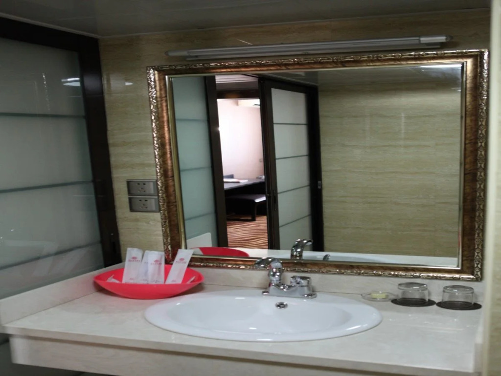 Qianyuan Enriching Hotel