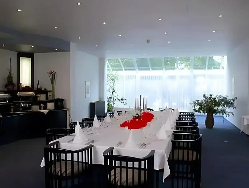 Hotel Bitterfelder Hof
