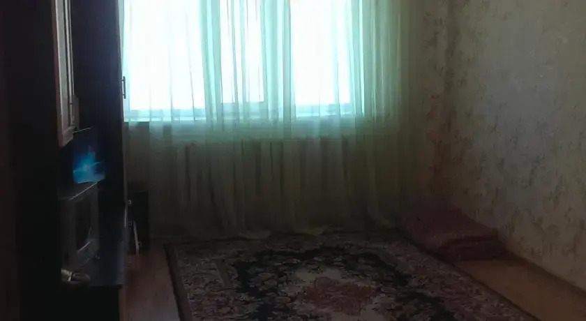 Abaya Flat