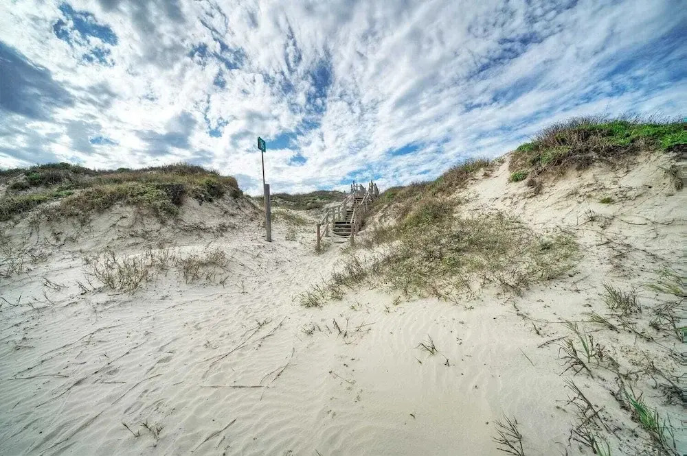 Beach Boardwalk 2 Pools, Tennis & Pickleball Shorely Blessed by Avantstay