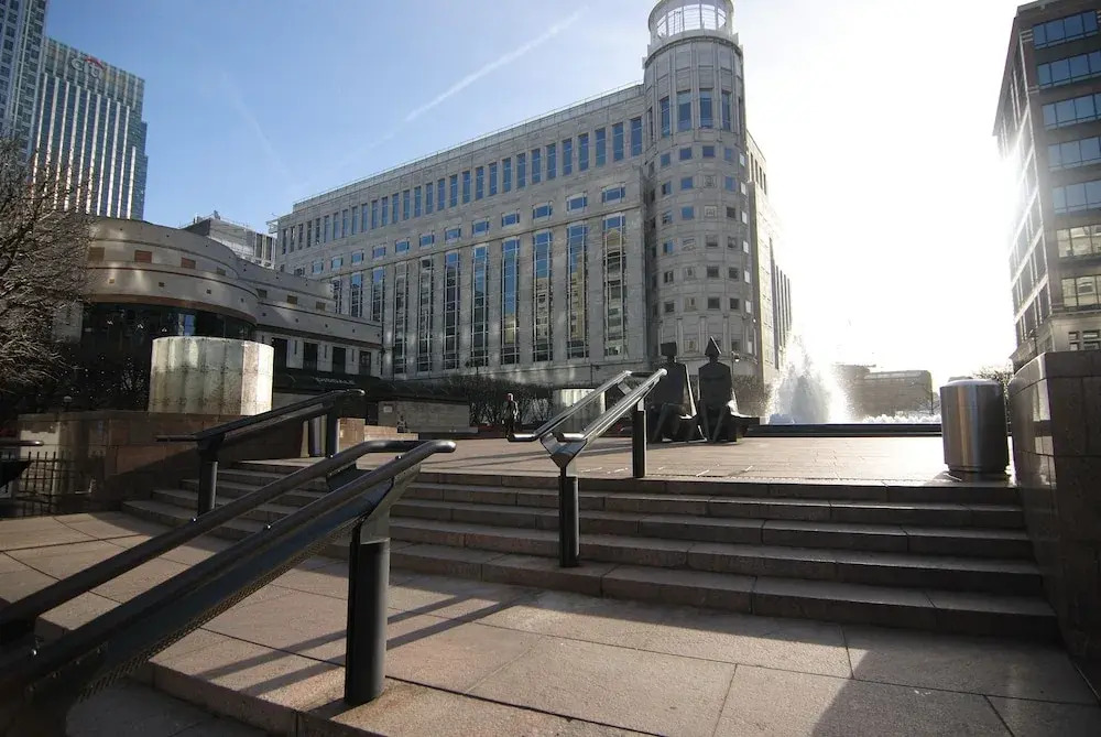 Canary Wharf - Corporate River View Apartments