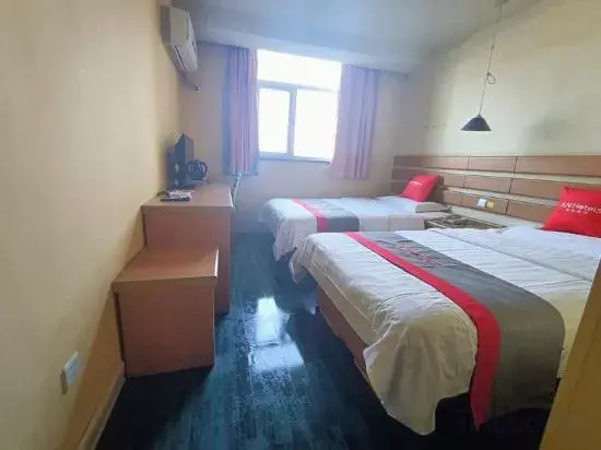 Yueyue Chain Hotel (Anqing No.2 People's Hospital)