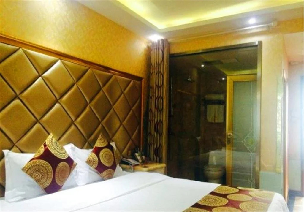 Jining Yanzhou Huangting Business Hotel