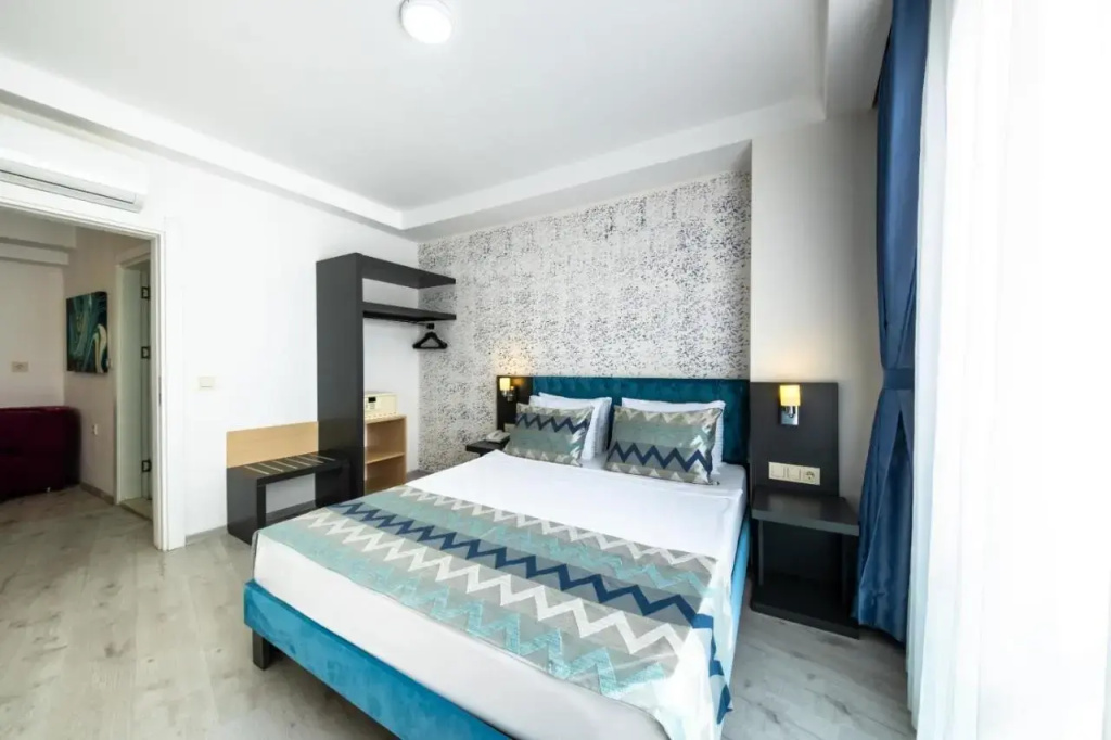 Palmora Lara Hotel