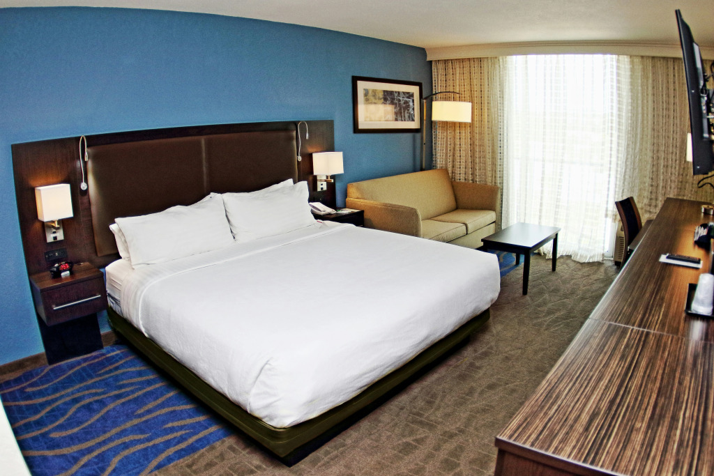 Holiday Inn Mayaguez & Tropical Casino by IHG