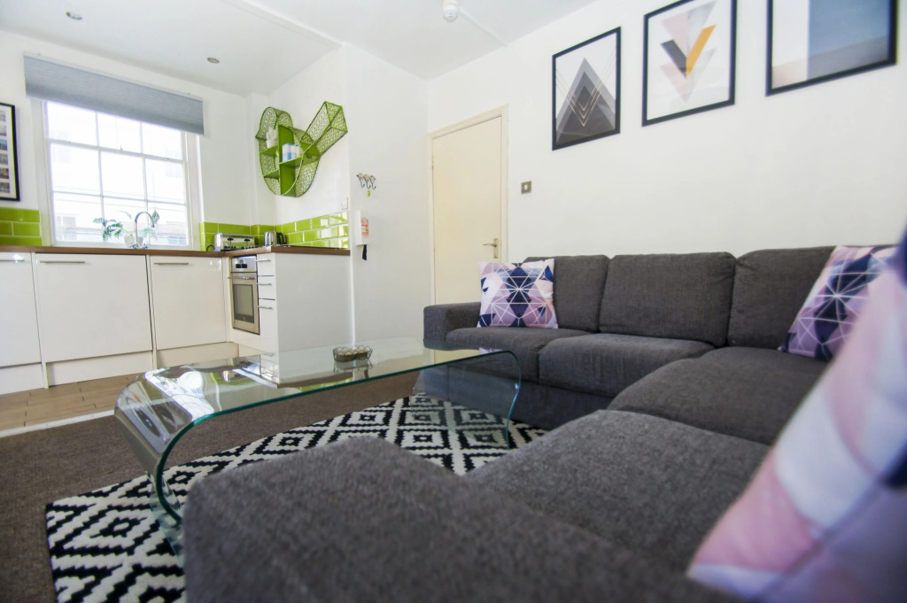 Cannon Spa Brighton Beach Apartments