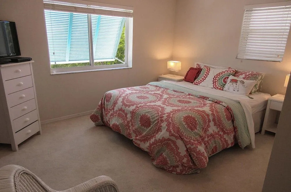 Paradise Bay Villa 3 Bedrooms 3 Bathrooms Home
