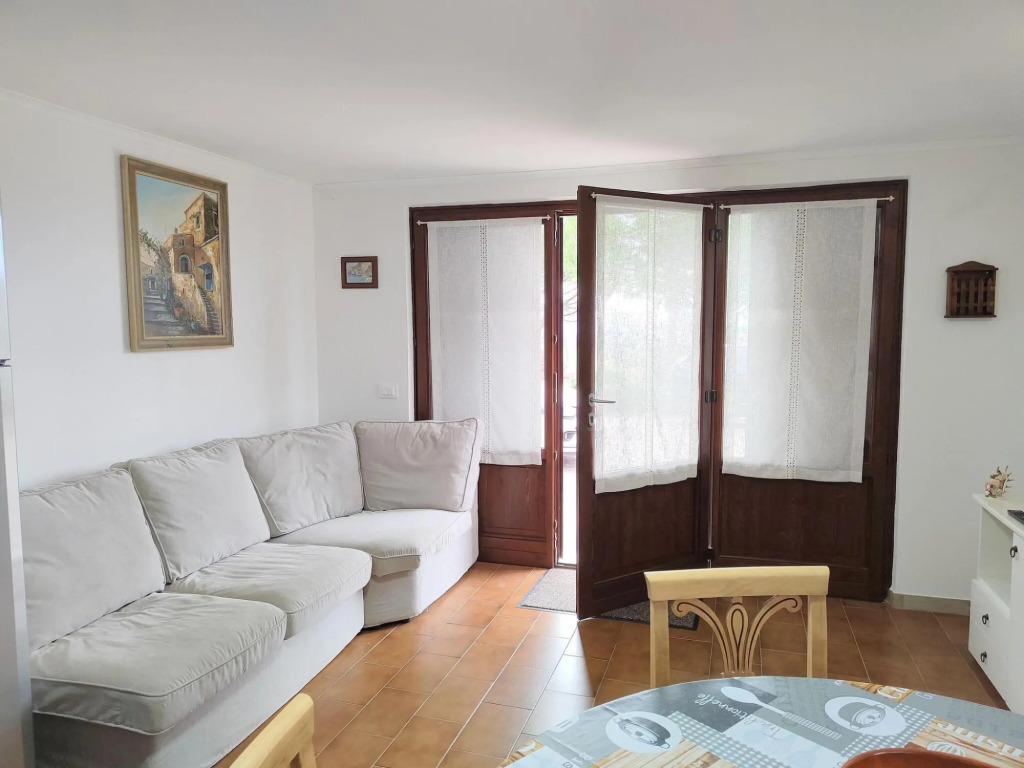 Cosy apartment in Pesaro with shared pool