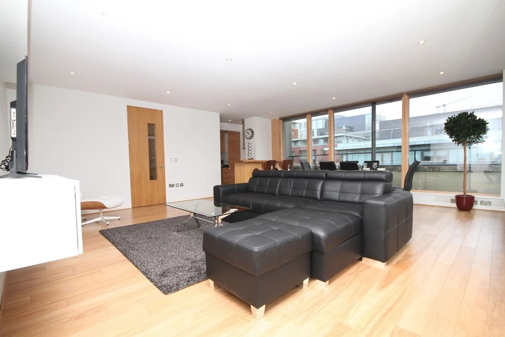 Asgard Road Luxury Penthouse