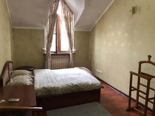 Rosa Samara Villa
