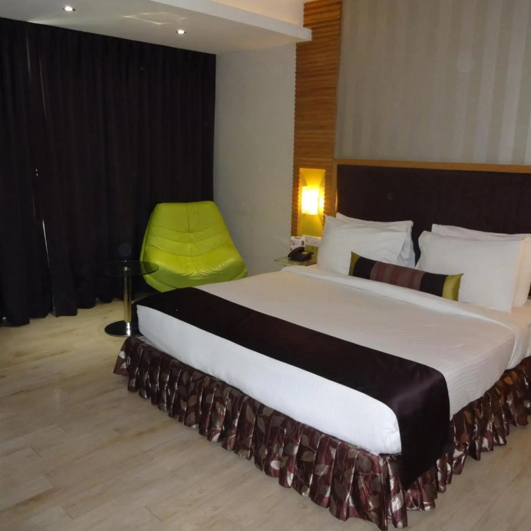The Purple Leaf Hotels