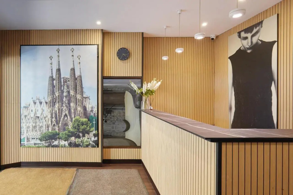 Hotel Cortes Rambla