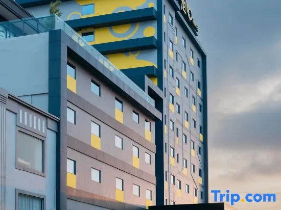 Yello Hotel Harbour Bay