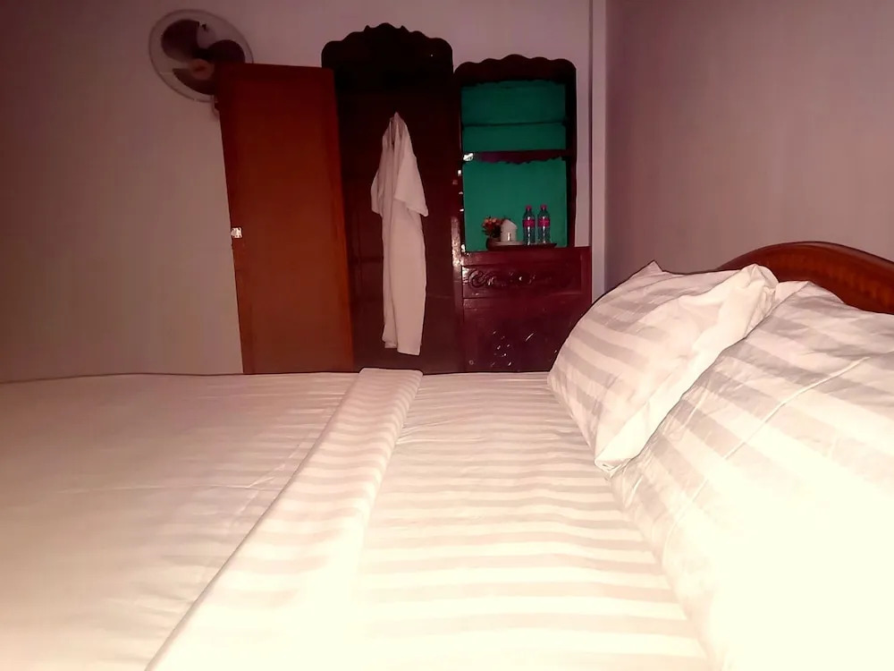 The Crocodile villa