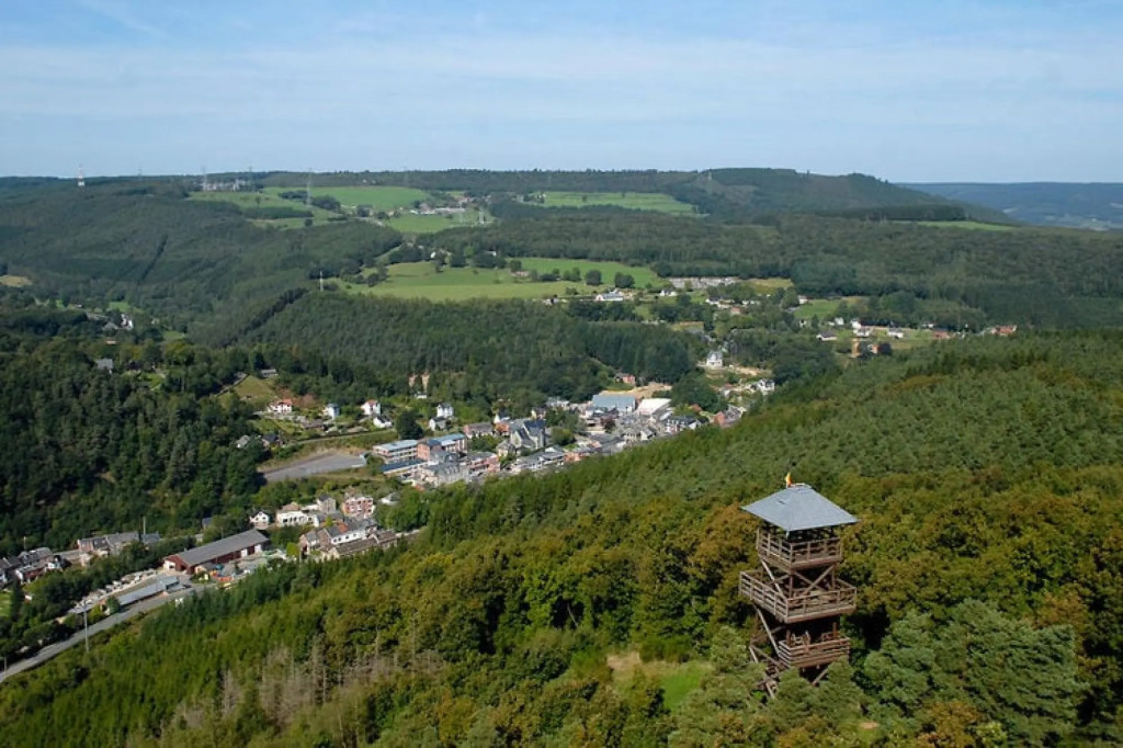 Attractive apartment with a fireplace located in the town of Stavelot