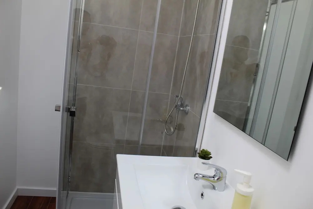 New Apartment Near Amoreiras by Rental4all