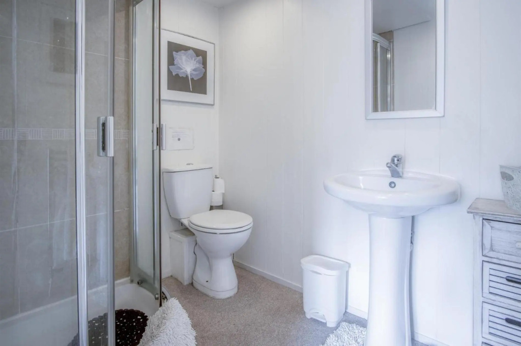 Angel Cottage - 3 Bedroom - Stepaside