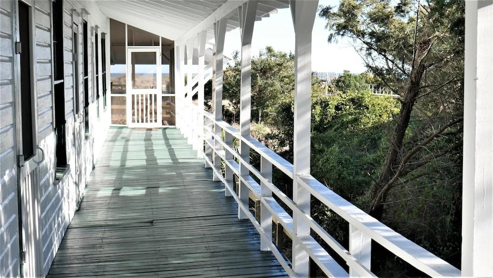 Snug Harbor I 5 Bedroom Home
