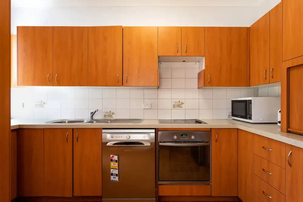 2 Bedroom Garden Apartment by Bondi Beach