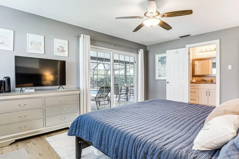 Palm Coast Escape w/ Outdoor Oasis: 6 Mi to Shore!