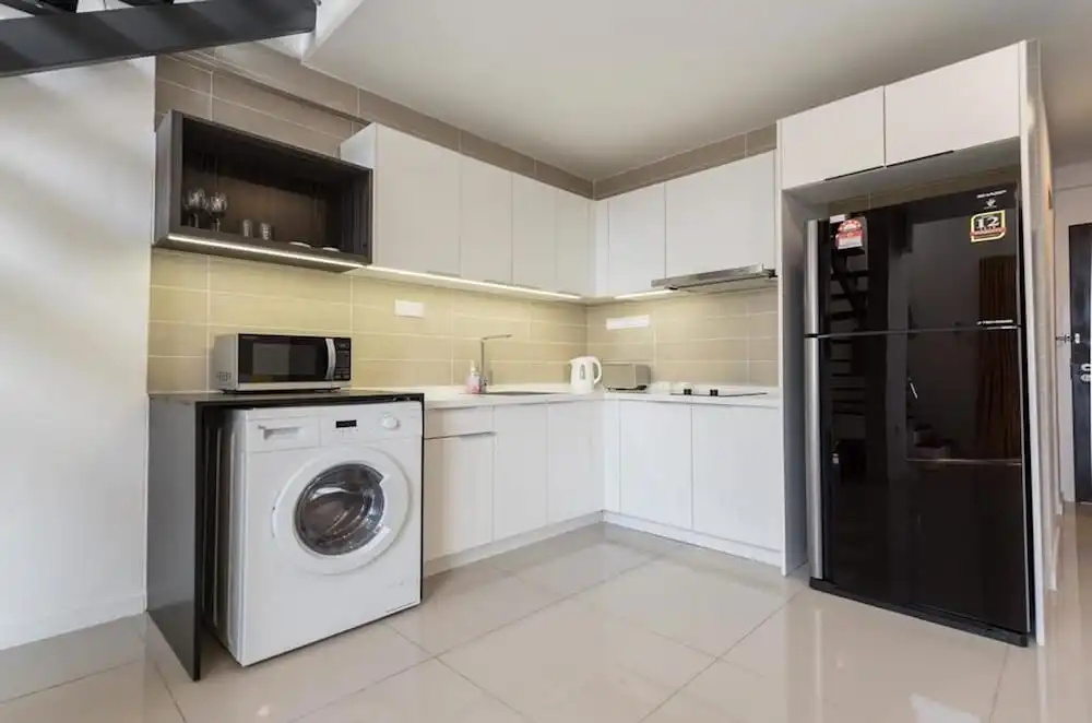DK City Duplex Residence