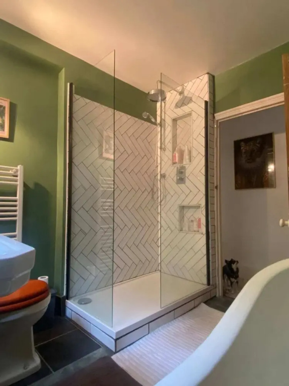Rustic 2 Bedroom Flat in Brixton