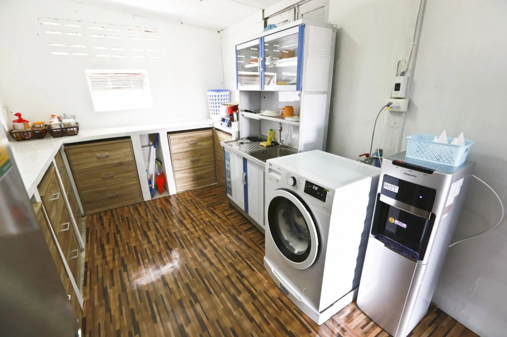Zee Thai Hostel