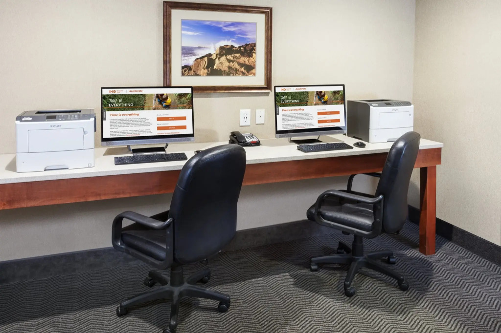 Holiday Inn Express Hotel & Suites Seabrook by IHG