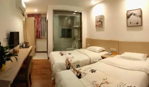Haihuang Apartment(Zhuhai Jinwan Airport)