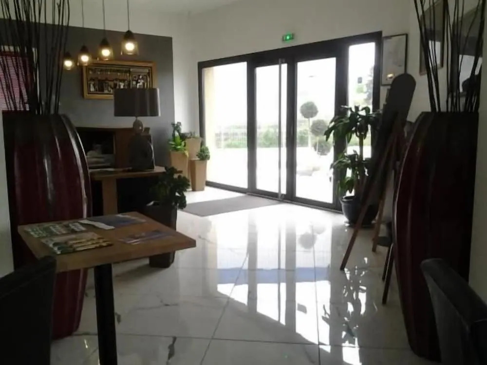 Apparthotel Residella House Room & Kitchen Avignon Le Pontet