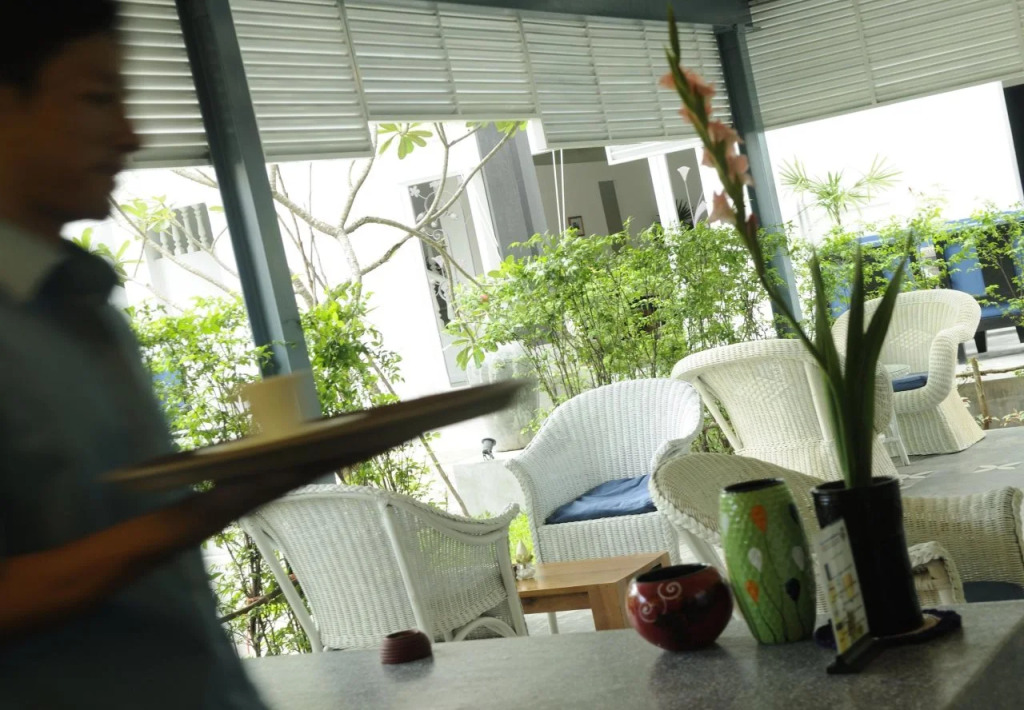 Frangipani Villa Hotel II
