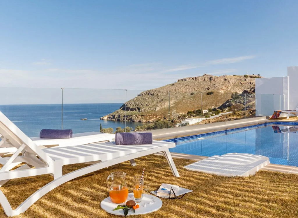 Lindia Athena Luxury Villas