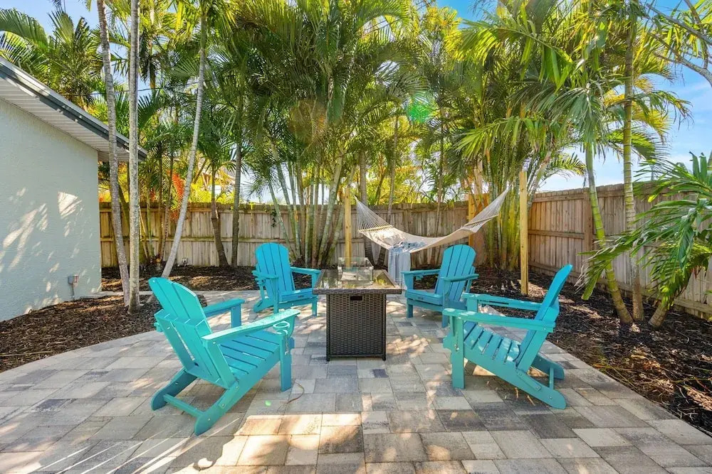 121 Atlantic Blvd