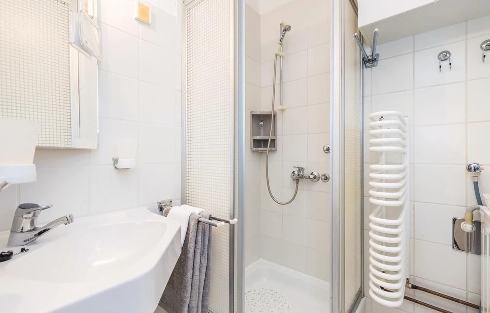 Awesome Home in Veprinac With Wifi and 1 Bedrooms