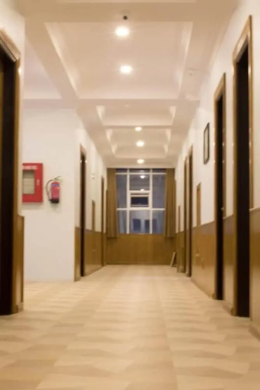 Shwe Pyi Thain Kha Hotel