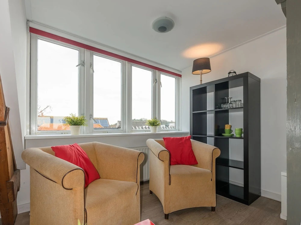 Gorgeous Apartment in Egmond aan Zee with Parking
