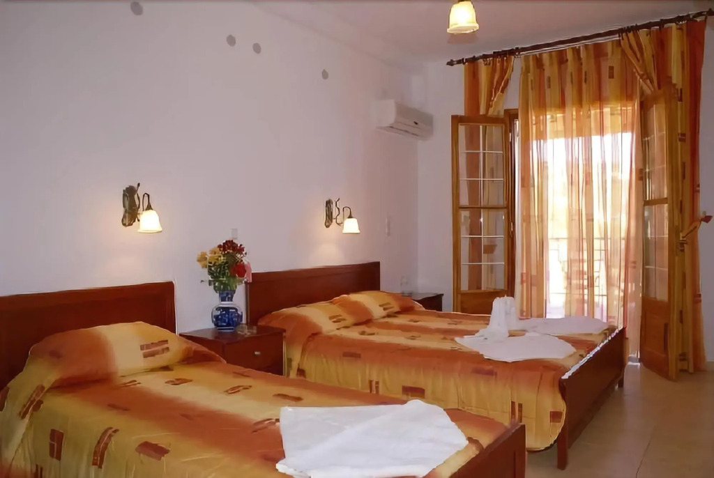 Agnanti Hotel