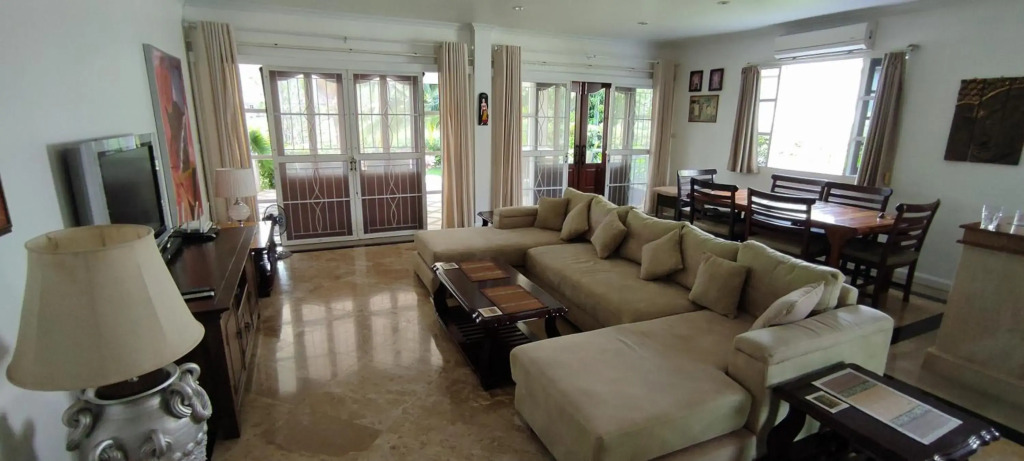 Laguna Villa 2