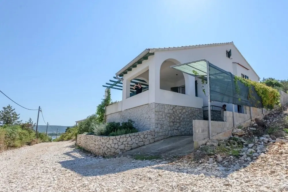 House Mirta